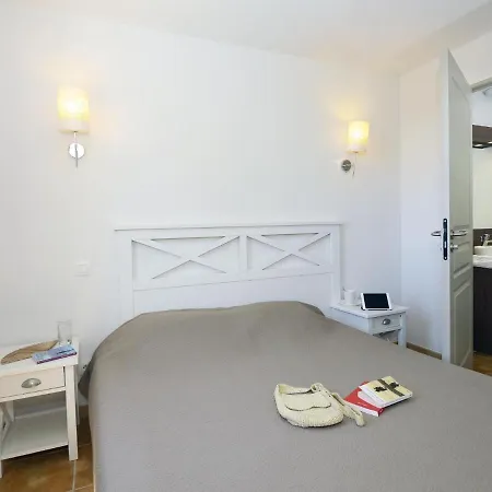 Spacious Terraced Maisonette In Picturesque Sarlat-la-Caneda
