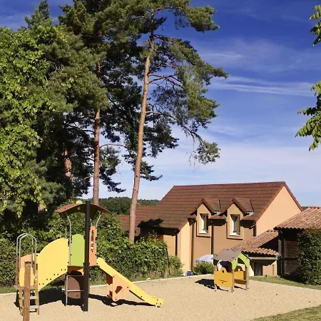 Spacious Terraced Maisonette In Picturesque Holiday home *